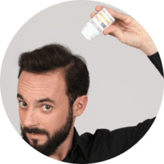 Before applying the fibers, your hair should be clean and dry
